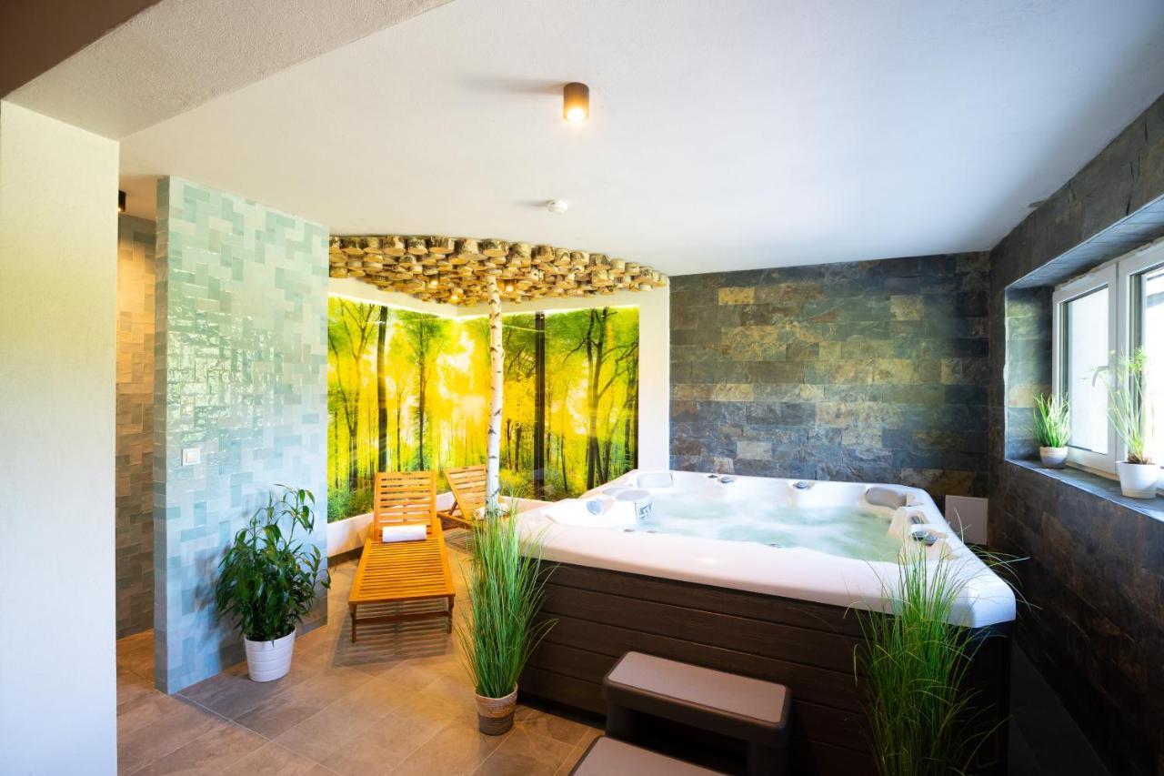 Aparthotel Pod Stokiem Z Sauna I Jacuzzi - Szczyrkapartamenty Buitenkant foto